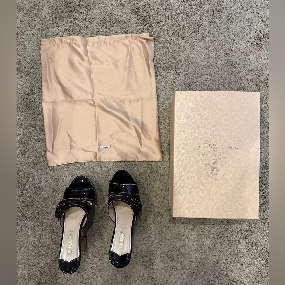 Prada heels. Worn two times. Size 8